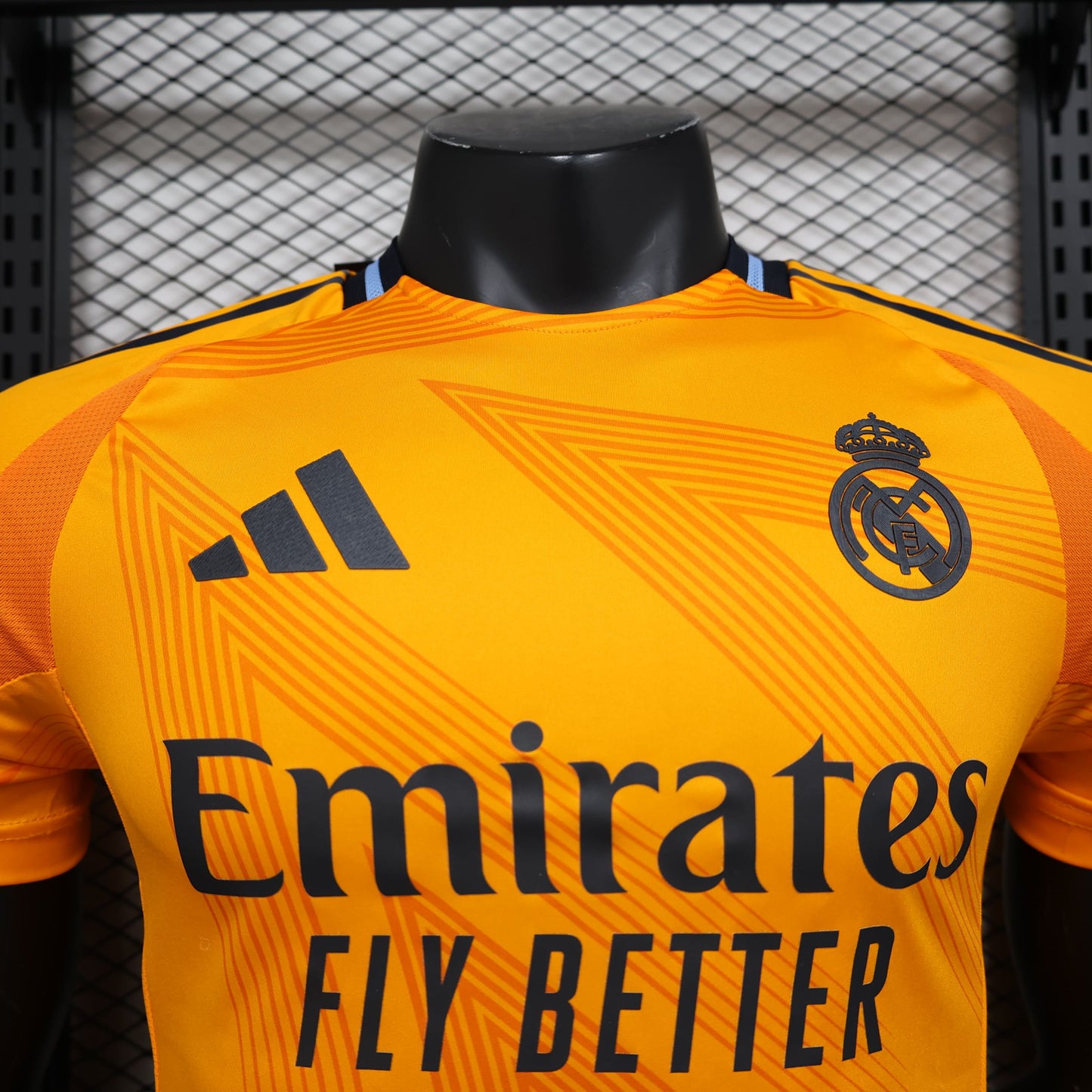 24/25 Real Madrid Visitante Jugador